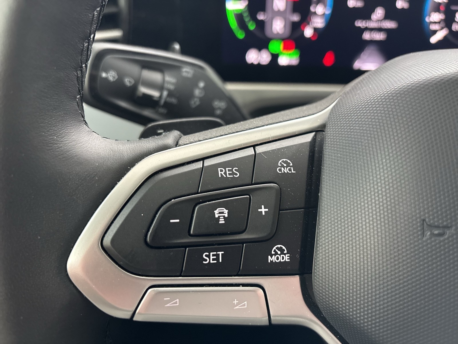 Volkswagen Passat Variant 1.5 HYBRID ELEGANCE LEDER PANO