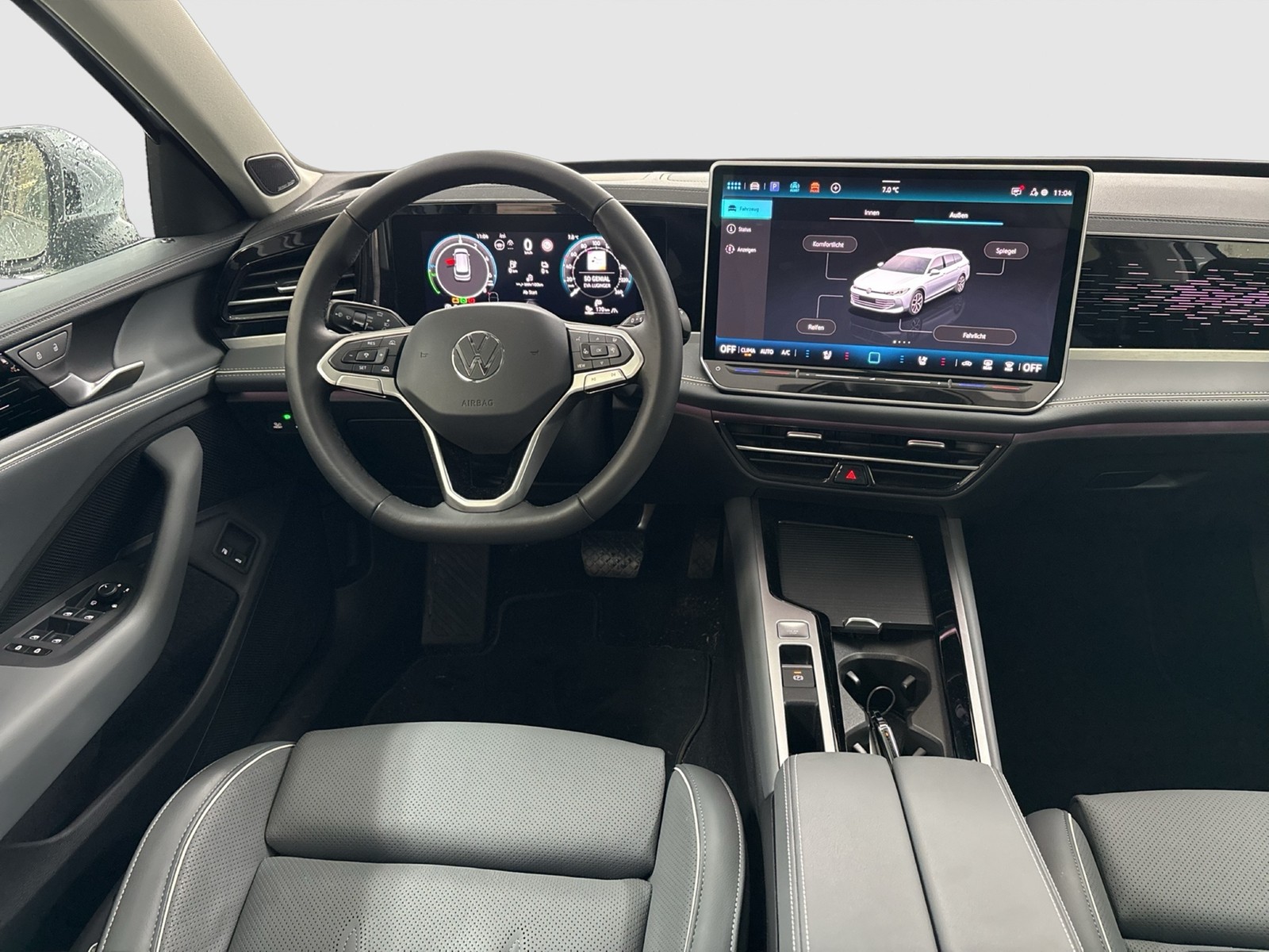 Volkswagen Passat Variant 1.5 HYBRID ELEGANCE LEDER PANO
