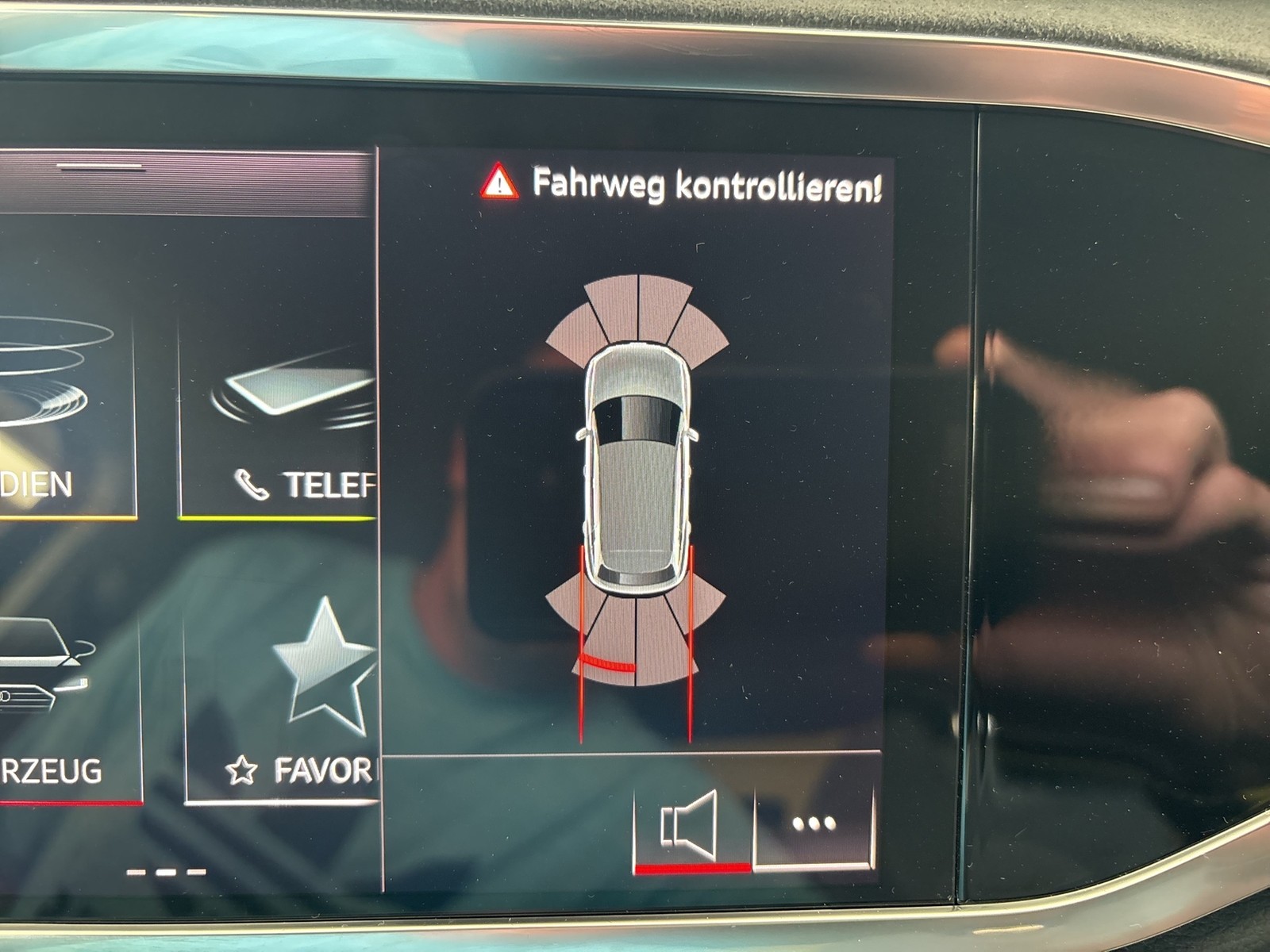 Audi Q3 45 quattro advanced AHK ACC LM19 EKLAPPE NAVI+
