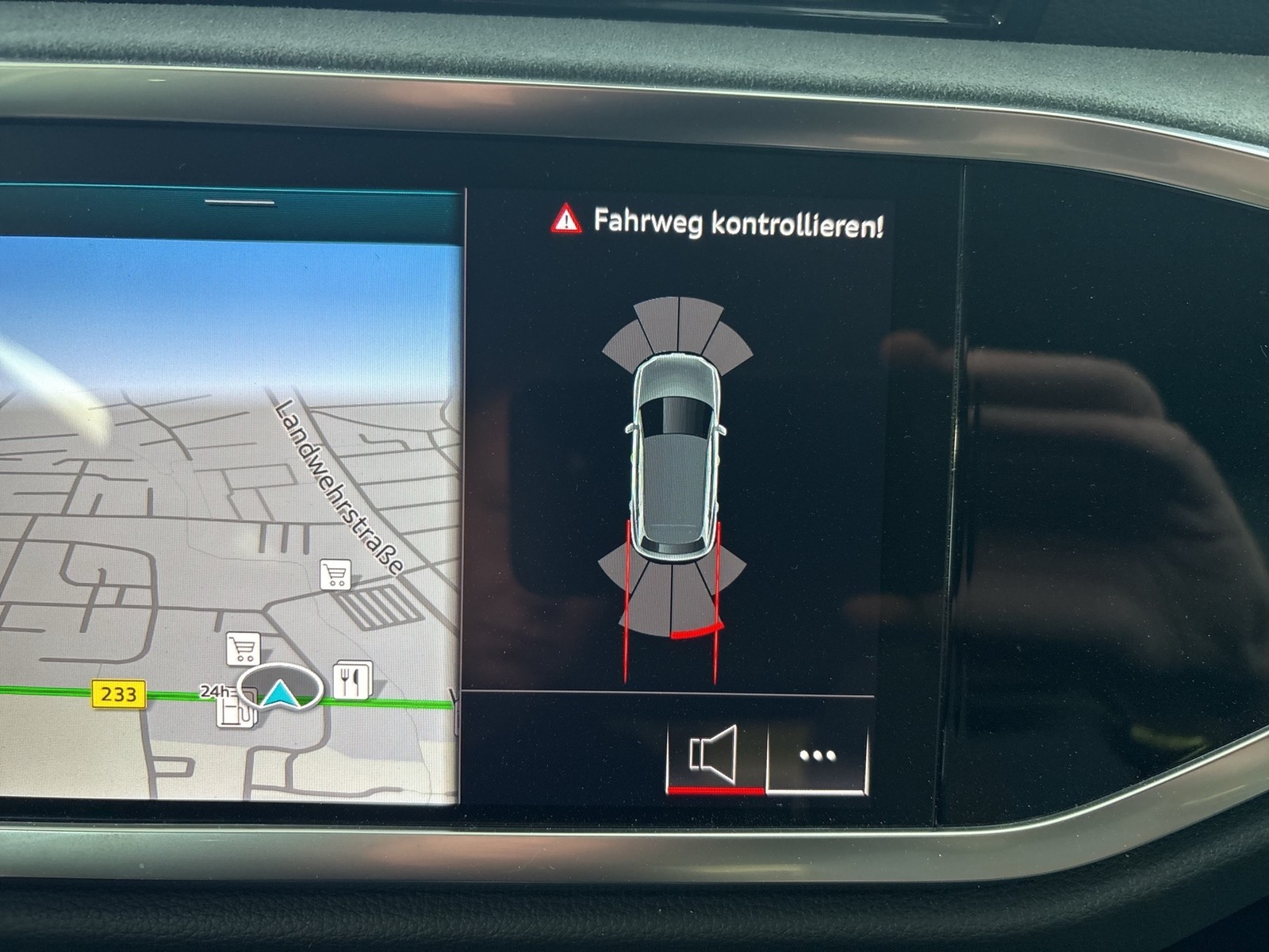 Audi Q3 45 quattro advanced AHK ACC LM19 EKLAPPE NAVI+