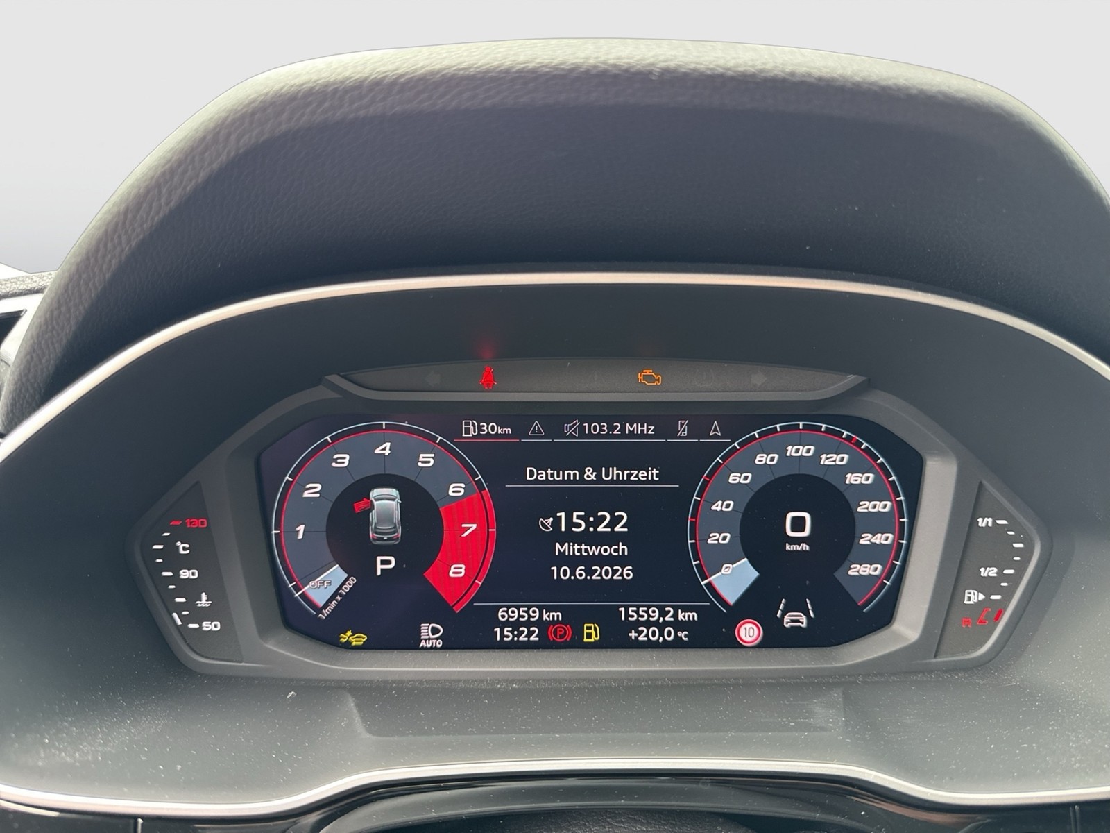 Audi Q3 40 quattro advanced AHK ACC LM19 EKLAPPE NAVI+