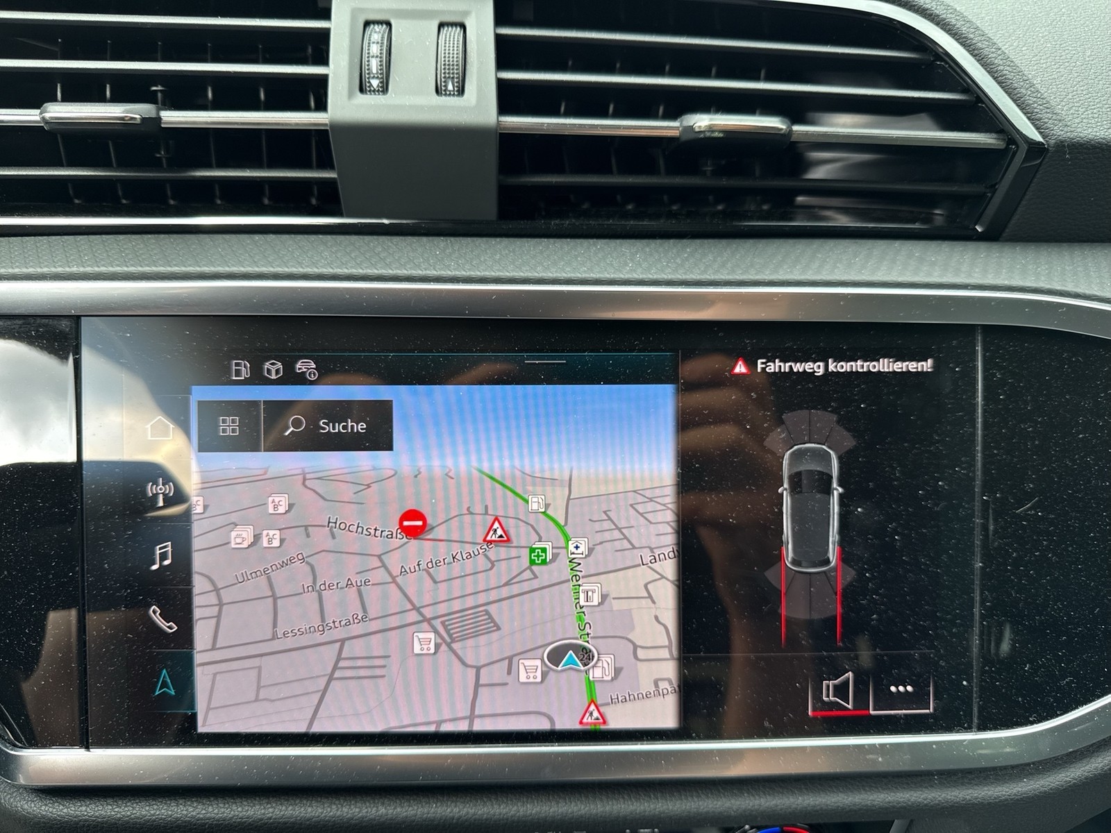 Audi Q3 40 quattro advanced AHK ACC LM19 EKLAPPE NAVI+