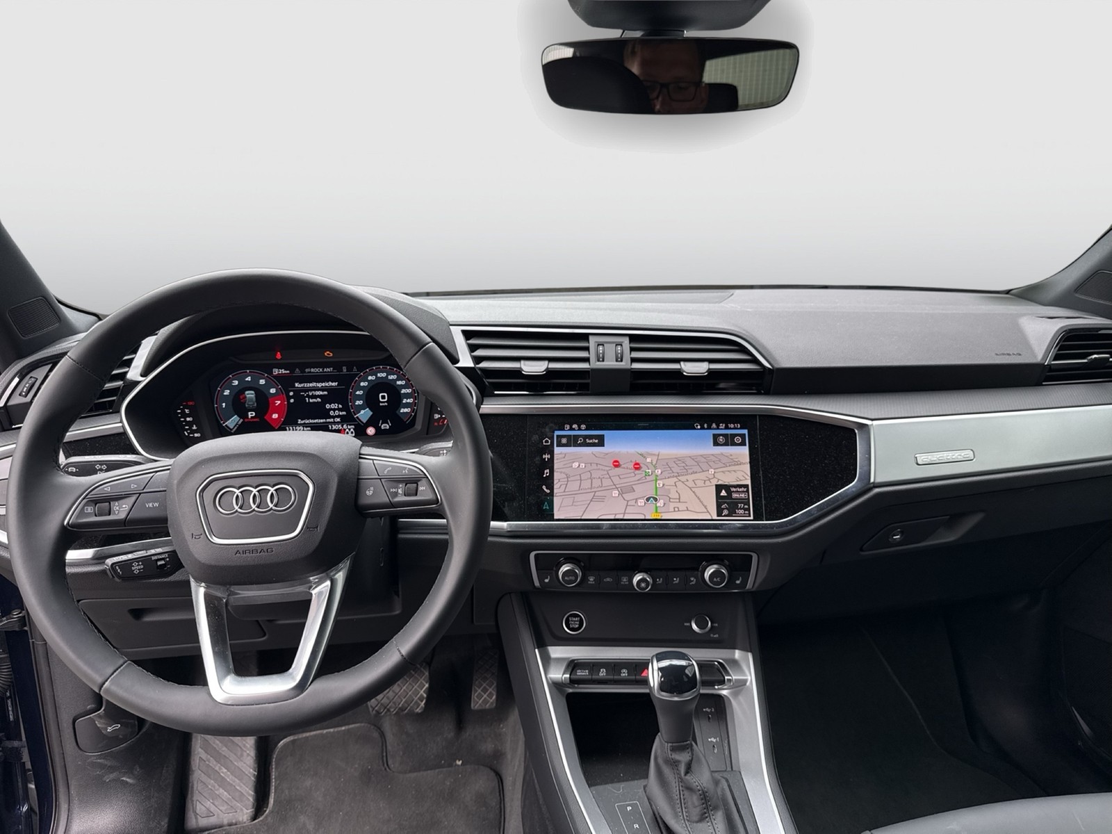 Audi Q3 45 quattro advanced BLACKPAK AHK CAM ACC LM20