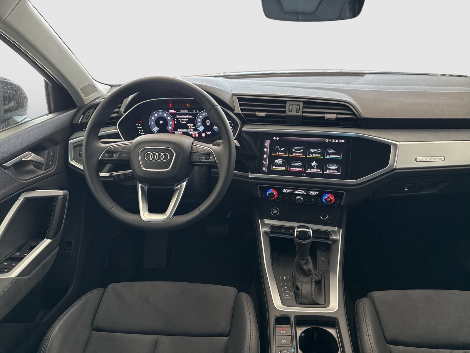 Audi Q3 45 quattro S LINE BLACKPAK AHK CAM ACC LM19