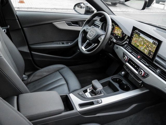 Audi A4 Avant 40 quattro S LINE BLACKPAK CAM ACC LM18