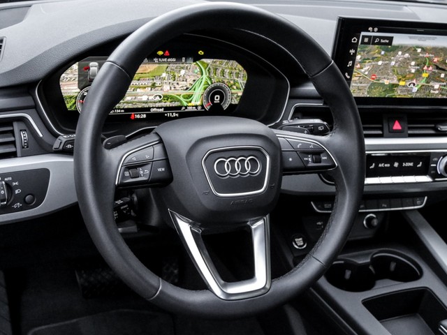 Audi A4 Avant 40 quattro S LINE BLACKPAK CAM ACC LM18