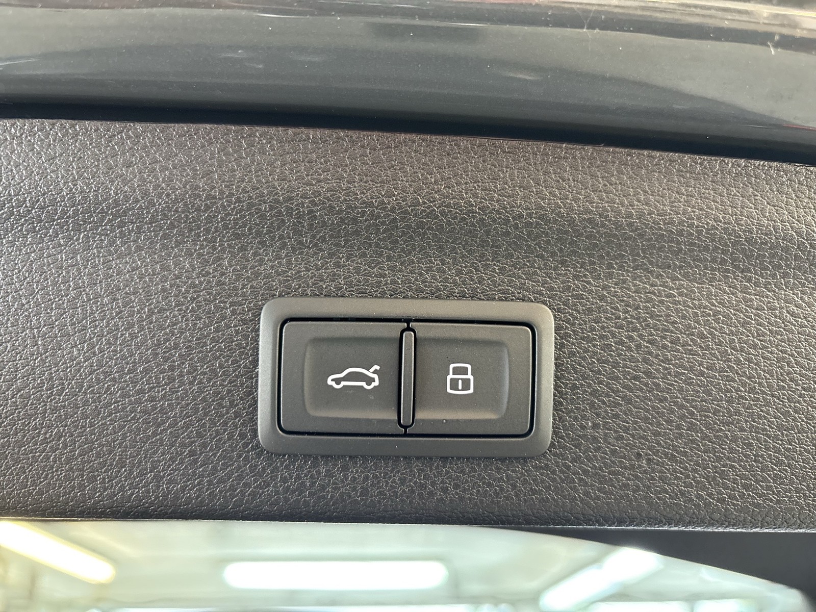 Audi Q3 40 quattro AHK ACC LM19 E-KLAPPE NAVI+ SITZHZ