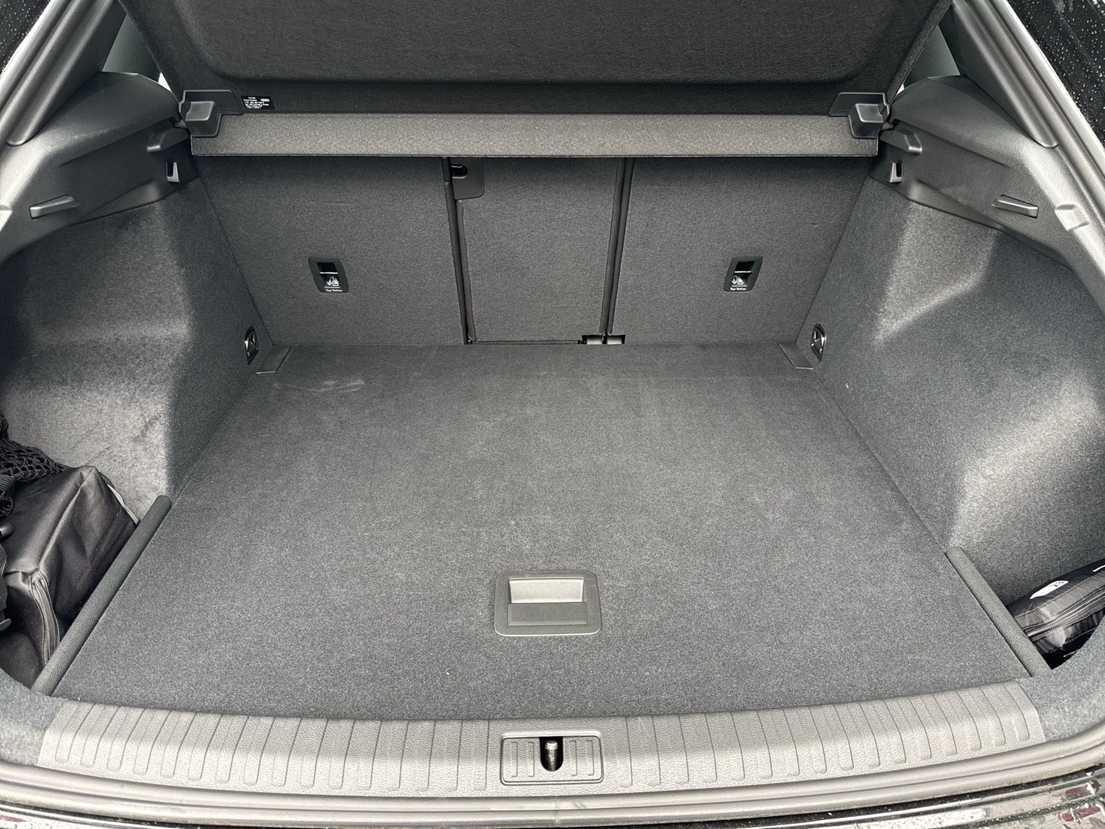 Audi Q3 40 quattro AHK ACC LM19 E-KLAPPE NAVI+ SITZHZ