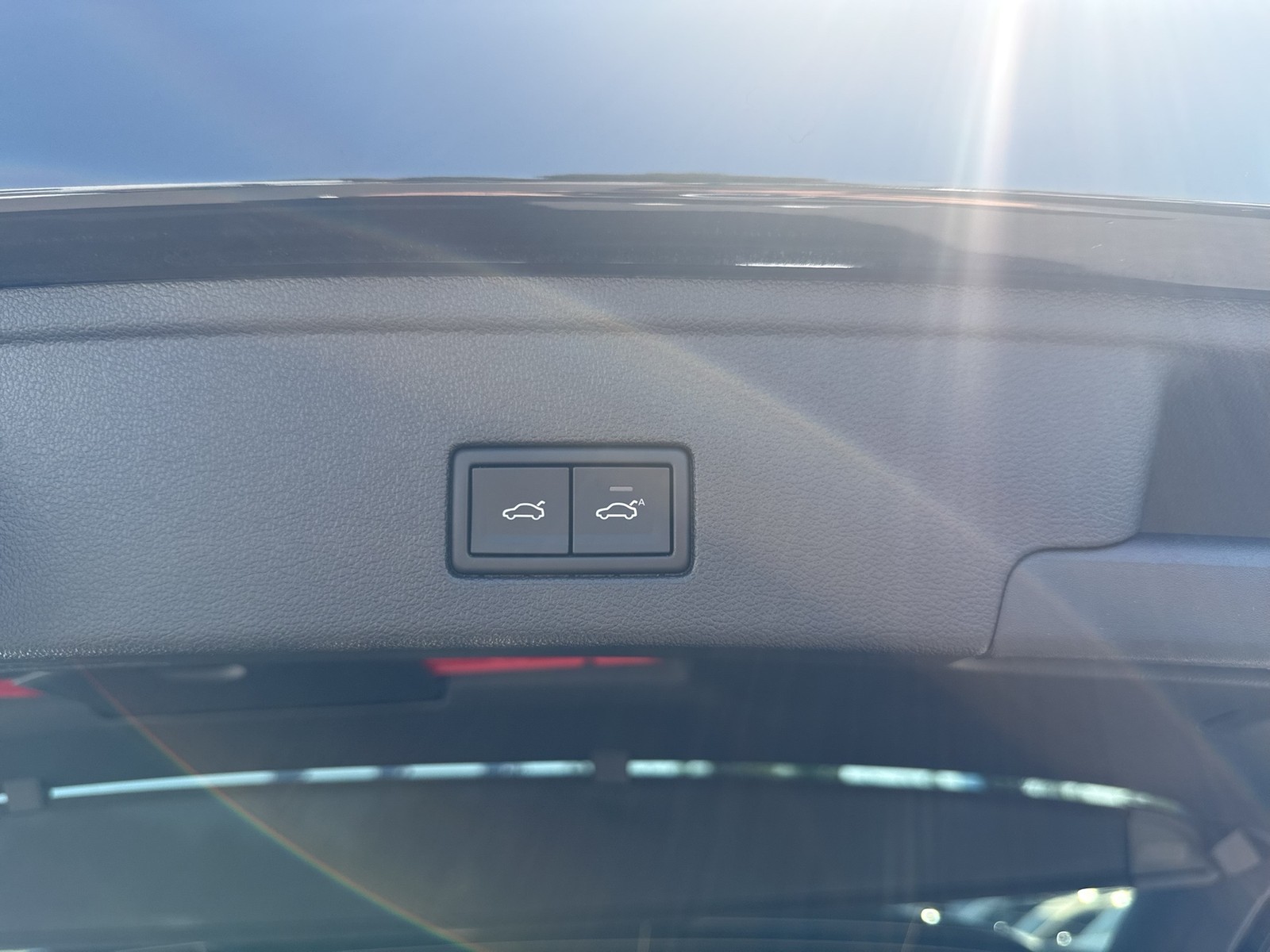 Volkswagen Touareg HYBRID R DYNAUDIO AHK CAM ACC LM21 NAVI