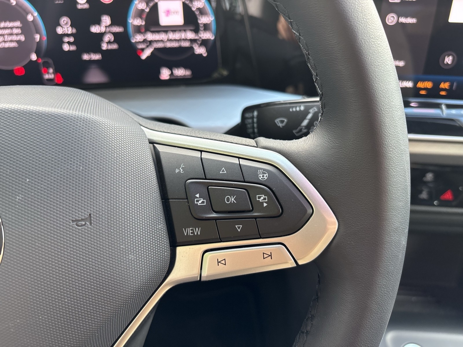 Volkswagen Golf Variant VIII 1.5 LIFE CAM ACC CARPLAY ALU