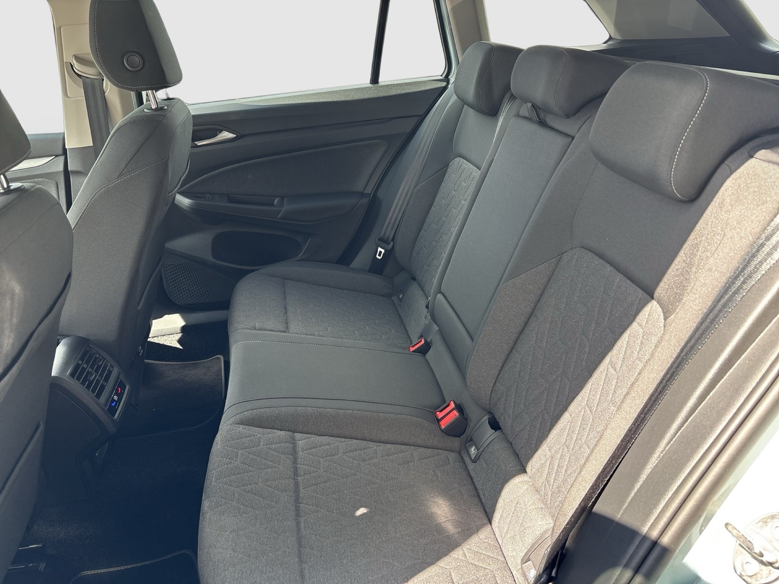 Volkswagen Golf Variant VIII 1.5 LIFE CAM ACC CARPLAY ALU