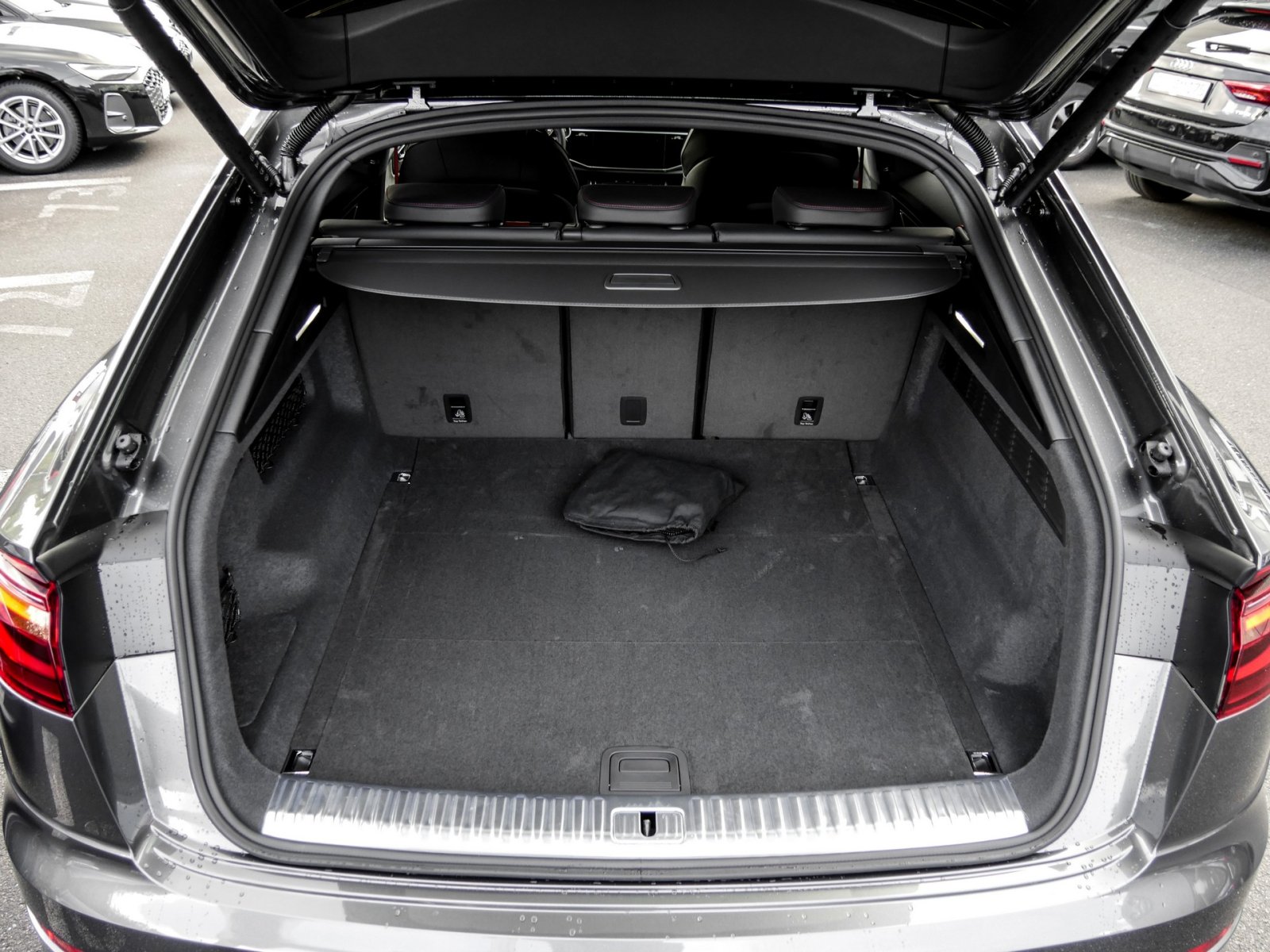Audi Q8 TDI S LINE AHK PANO B&O ALLRADLENKUNG LM23