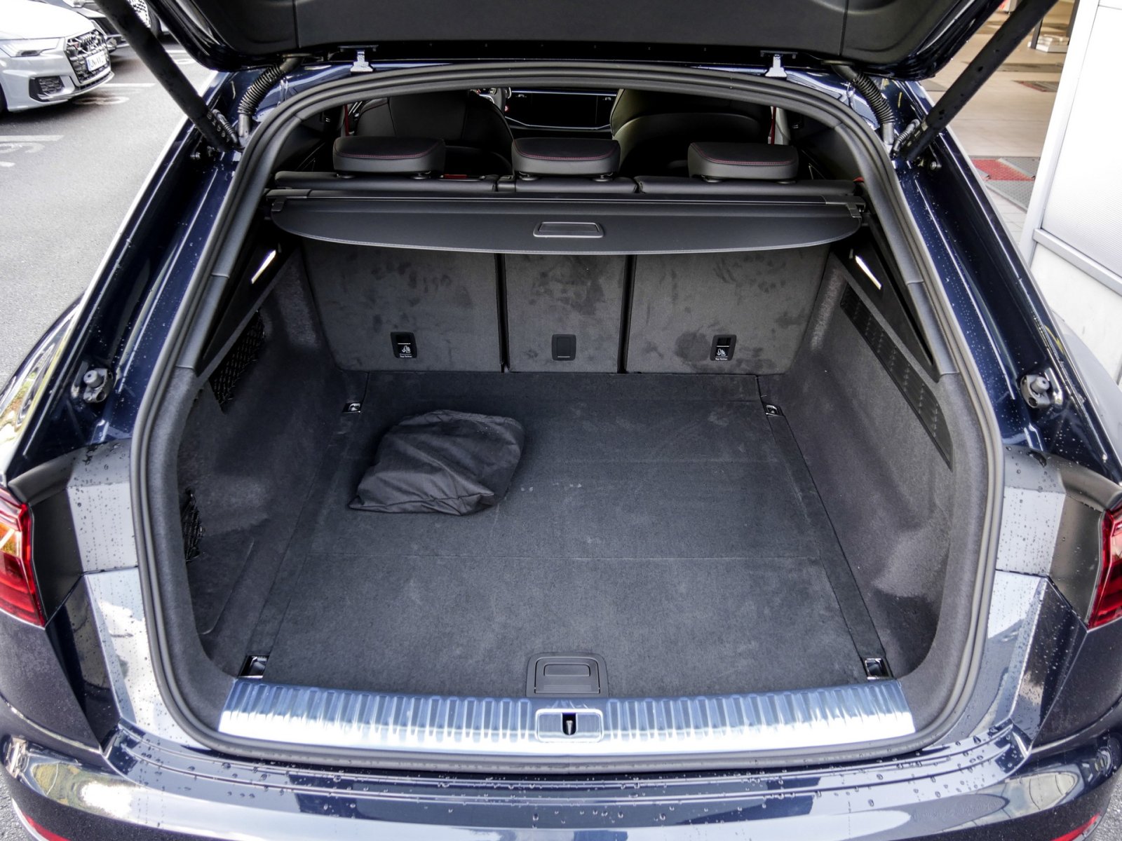 Audi Q8 TDI S LINE AHK PANO B&O ALLRADLENKUNG LM23