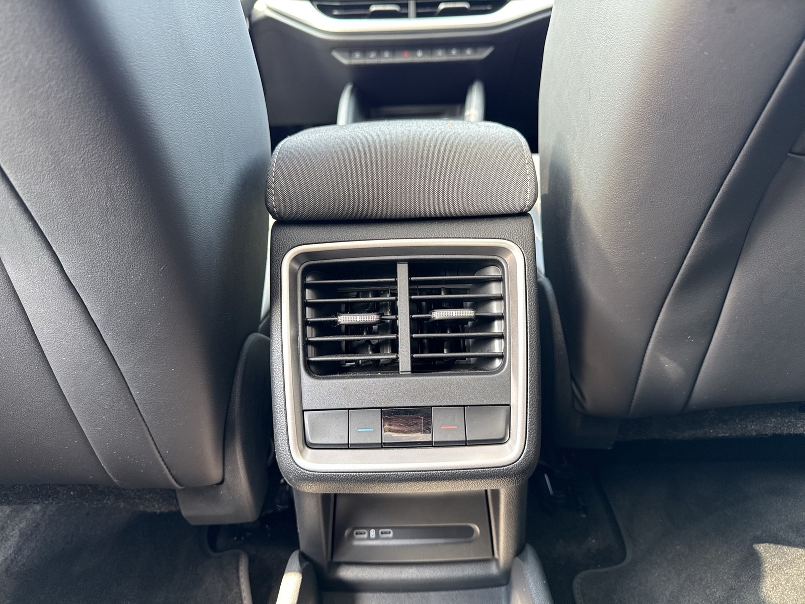 Skoda Enyaq Coupé 85 LOFT WÄRMEPUMPE PANO AHK CAM LM20