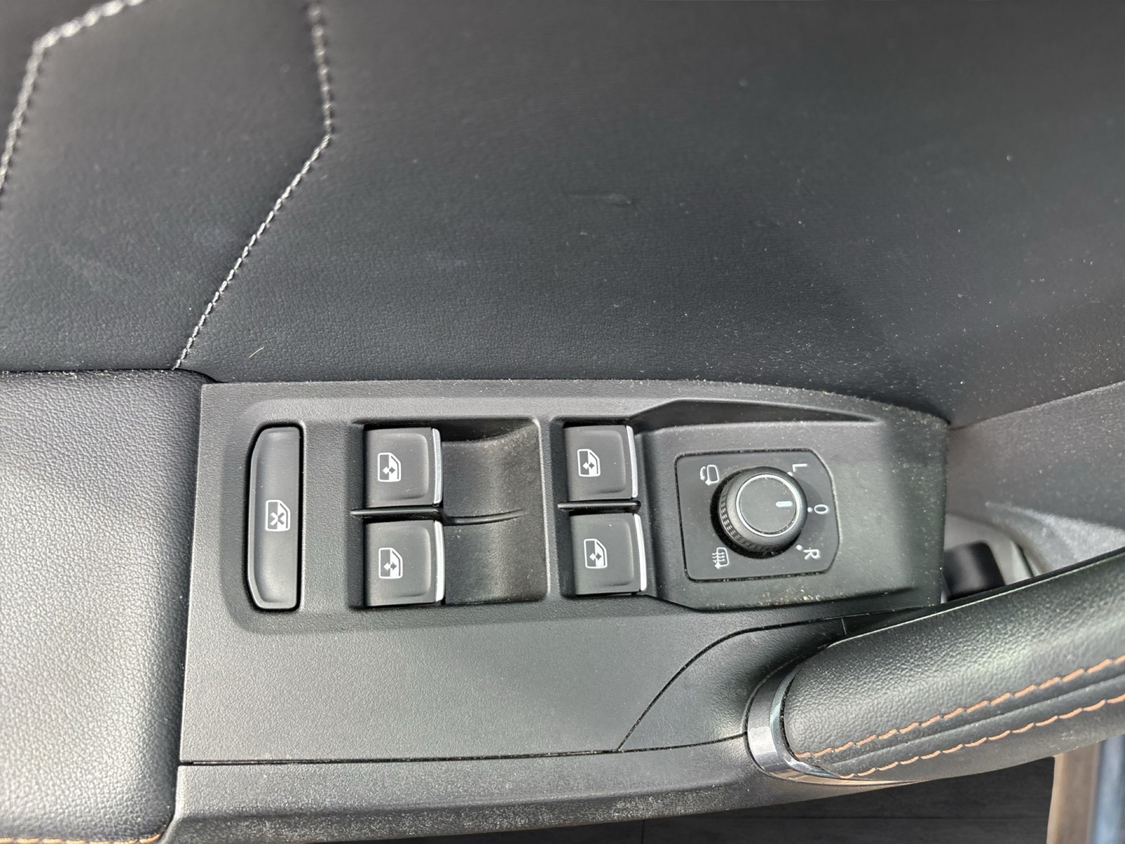 Cupra Formentor 2.0 VZ 4X4 BEATS AHK KAMERA ALU19" NAVI
