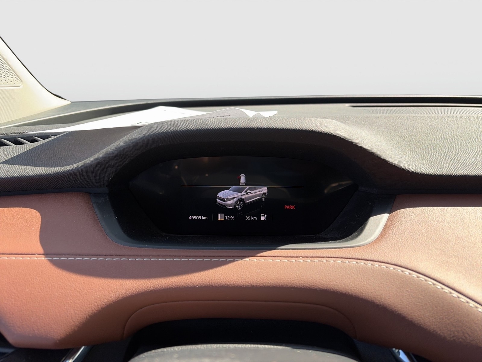 Skoda Enyaq 60 ecoSuite LEDER AHK 360CAM ACC LM20 NAVI