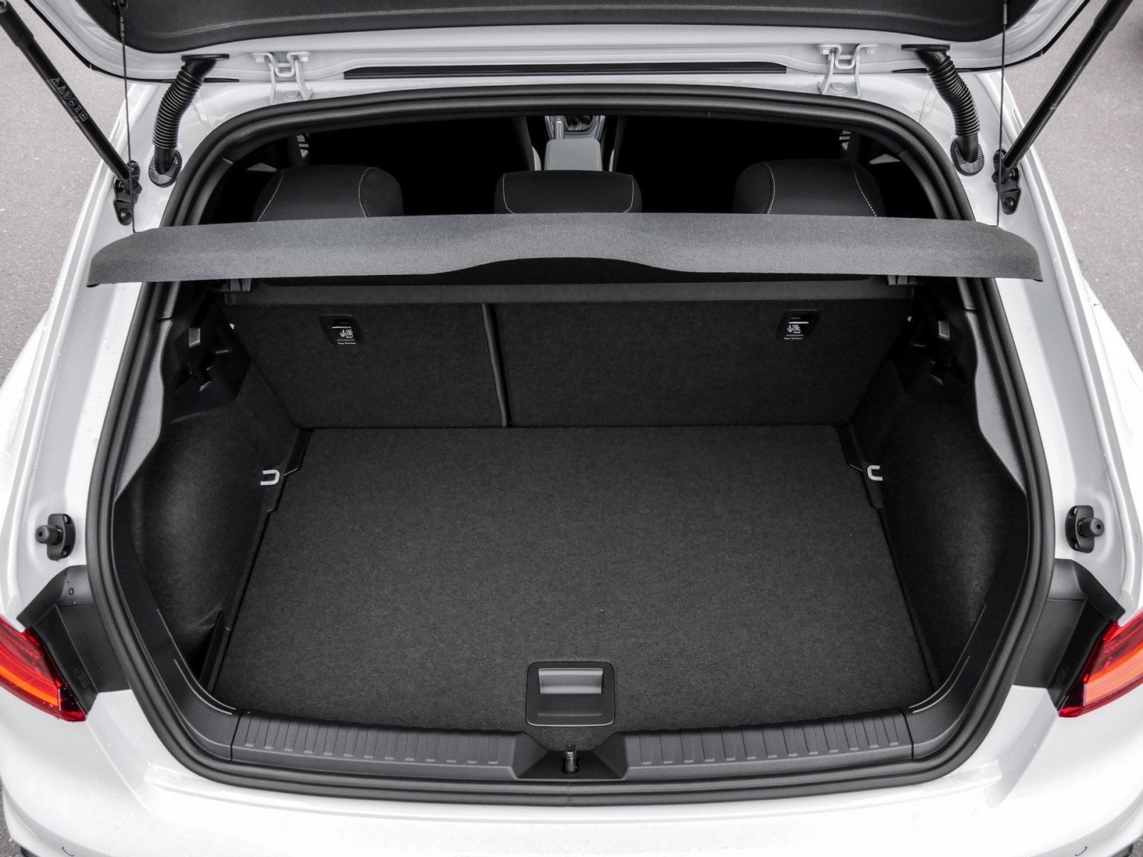 Audi A1 Sportback 40 TFSI S tronic S Line Kamera+SLine+APS+Optikpaket+MMINavi+