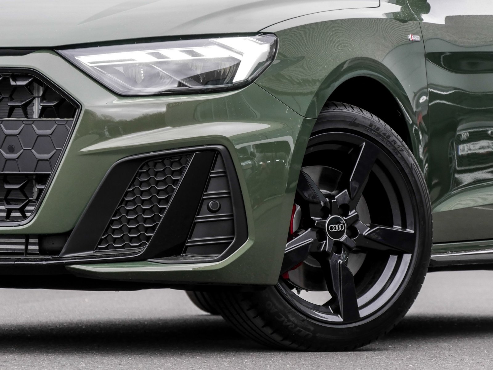 Audi A1 Sportback 40 TFSI S tronic S Line Kamera+APS+Optikpaket+MMINaviPlus+