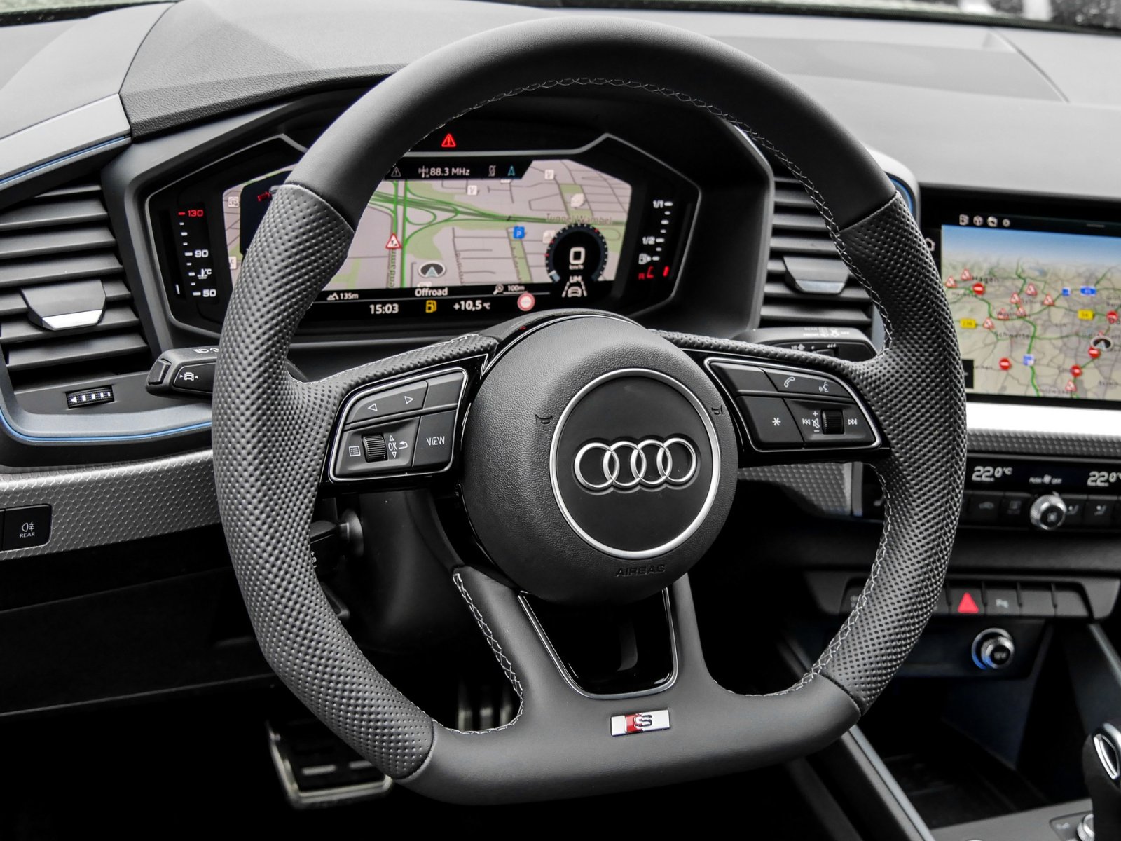 Audi A1 Sportback 40 TFSI S tronic S Line Kamera+APS+Optikpaket+MMINaviPlus+