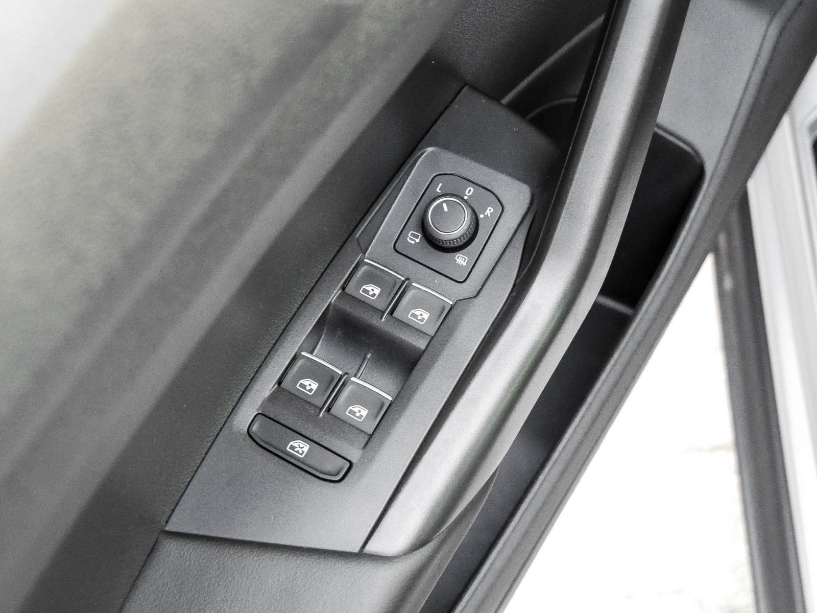 Volkswagen T-Cross 1.5 MOVE CAM ACC ALU NAVI SITZHEIZUNG