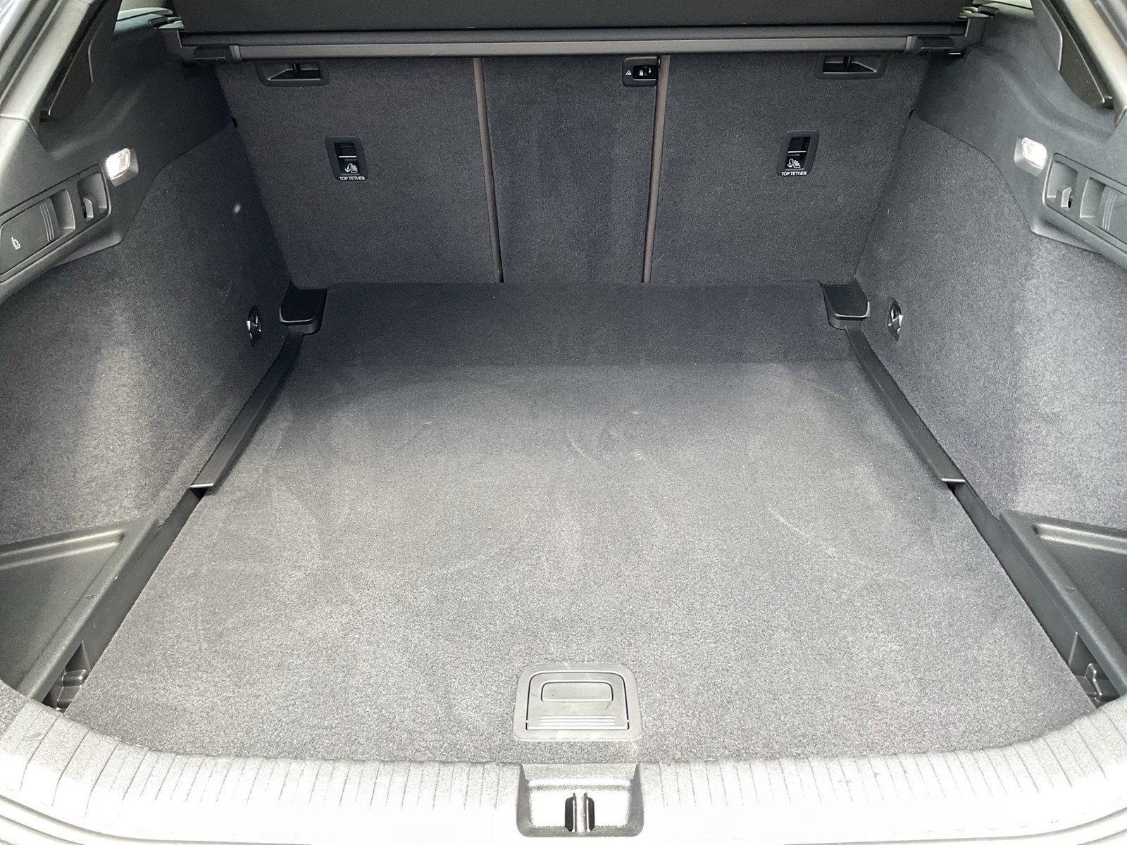 Audi A6 e-tron Avant performance advanced B&O AHK ACC