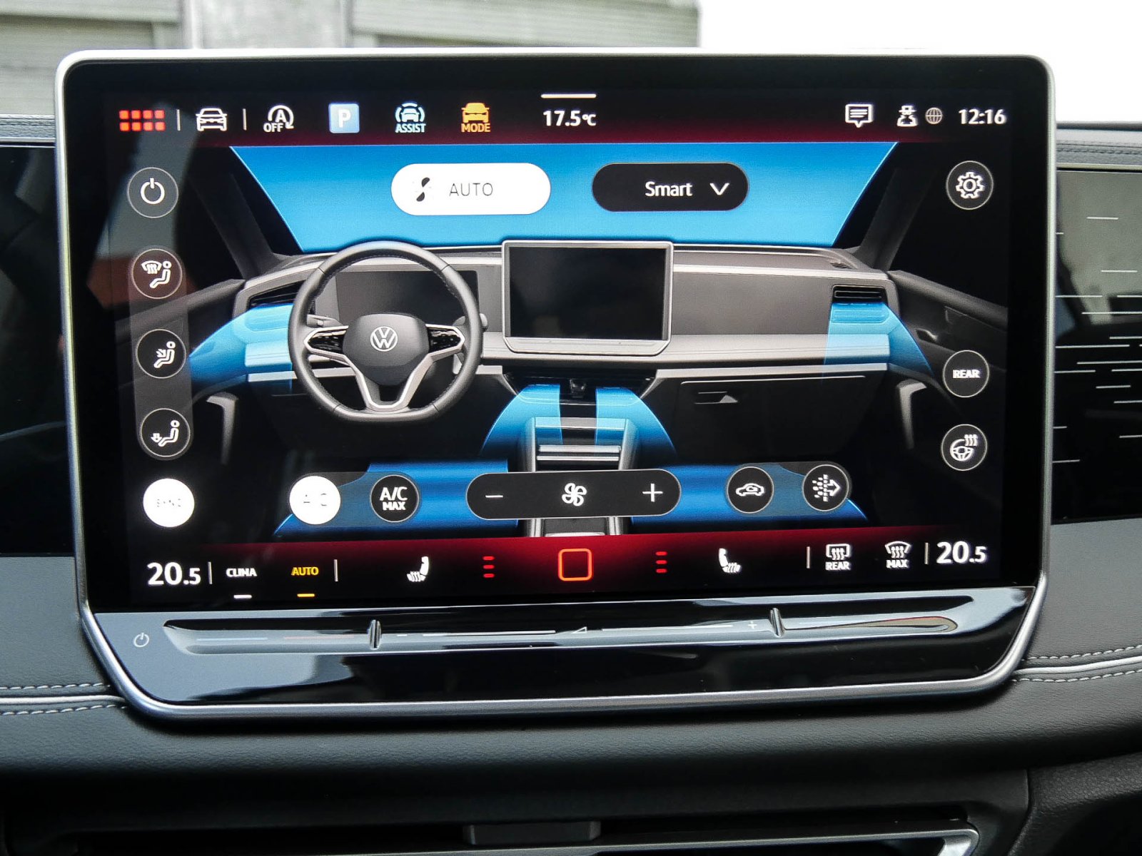 Volkswagen Tiguan 2.0 ELEGANCE NEUESMODELL AHK 360°CAM LM18