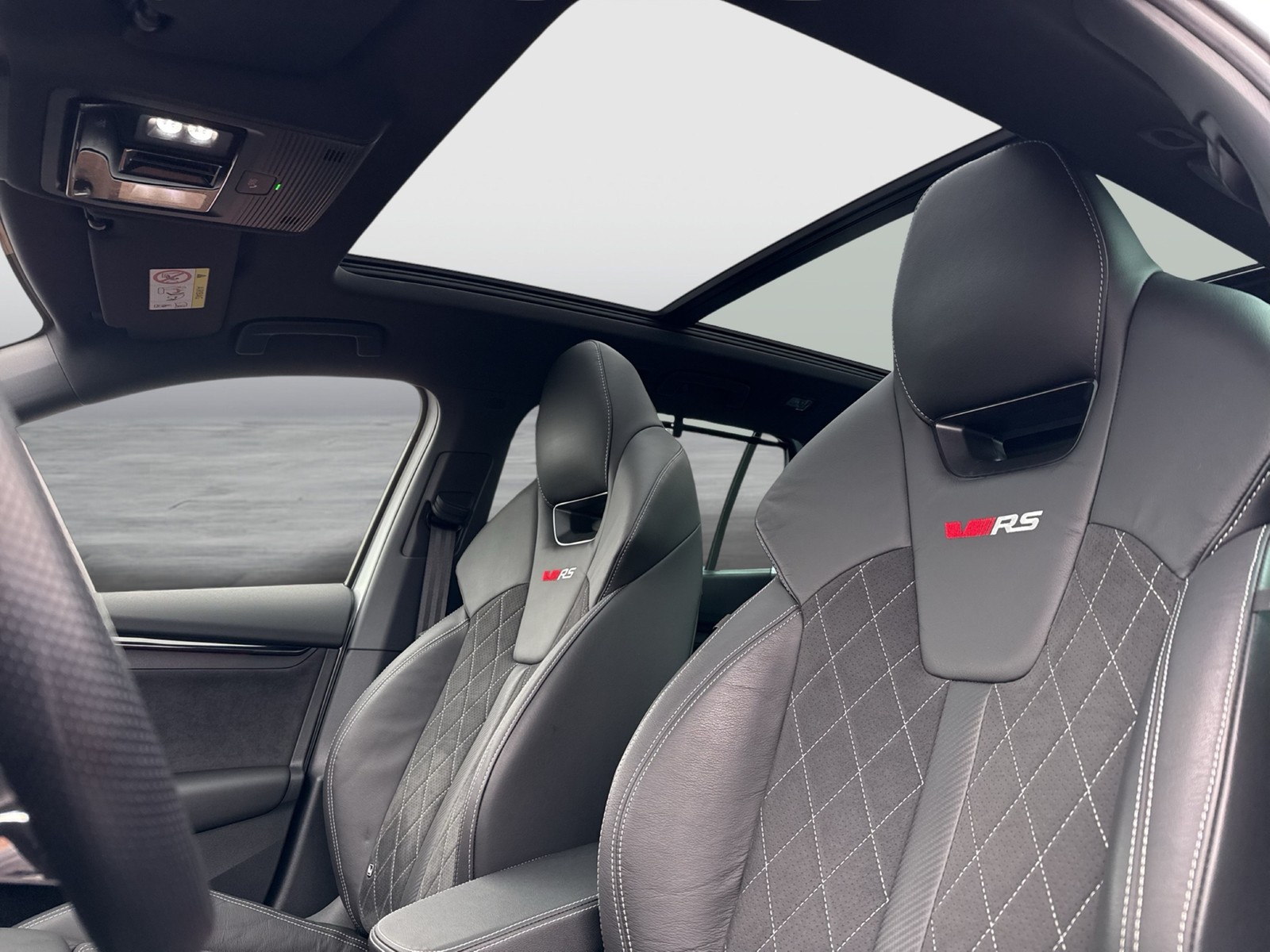 Skoda Octavia Combi 1.4 iV RS PANO STANDHZ. CANTON CAM