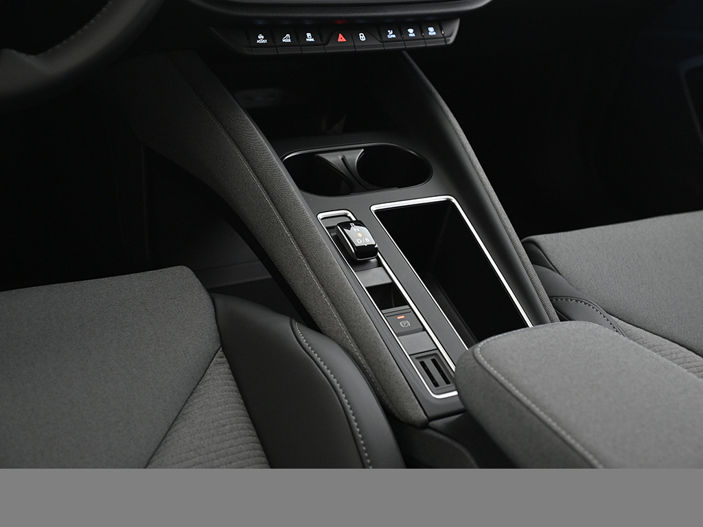 Skoda Enyaq 60 AHK eKLAPPE NAVI SITZHZG