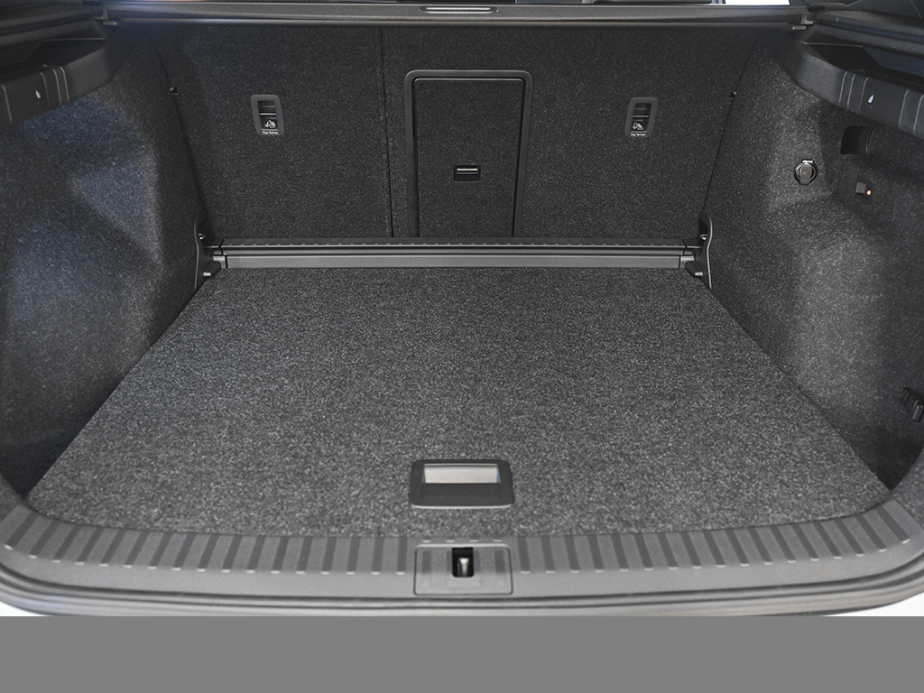 Skoda Enyaq 60 SPORTLINE AHK WÄRMEPUMPE MATRIXLED LM20