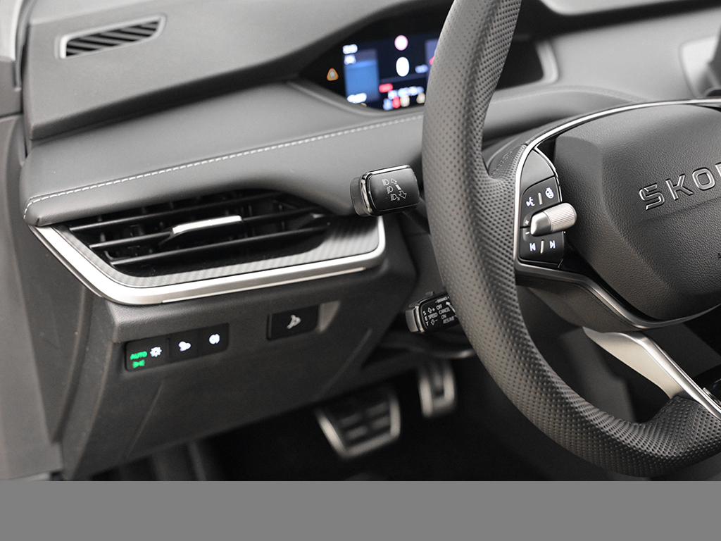 Skoda Enyaq 60 SPORTLINE AHK MATRIXLED eKLAPPE NAVI