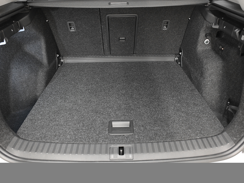 Skoda Enyaq 60 AHK eKLAPPE NAVI SITZHZG