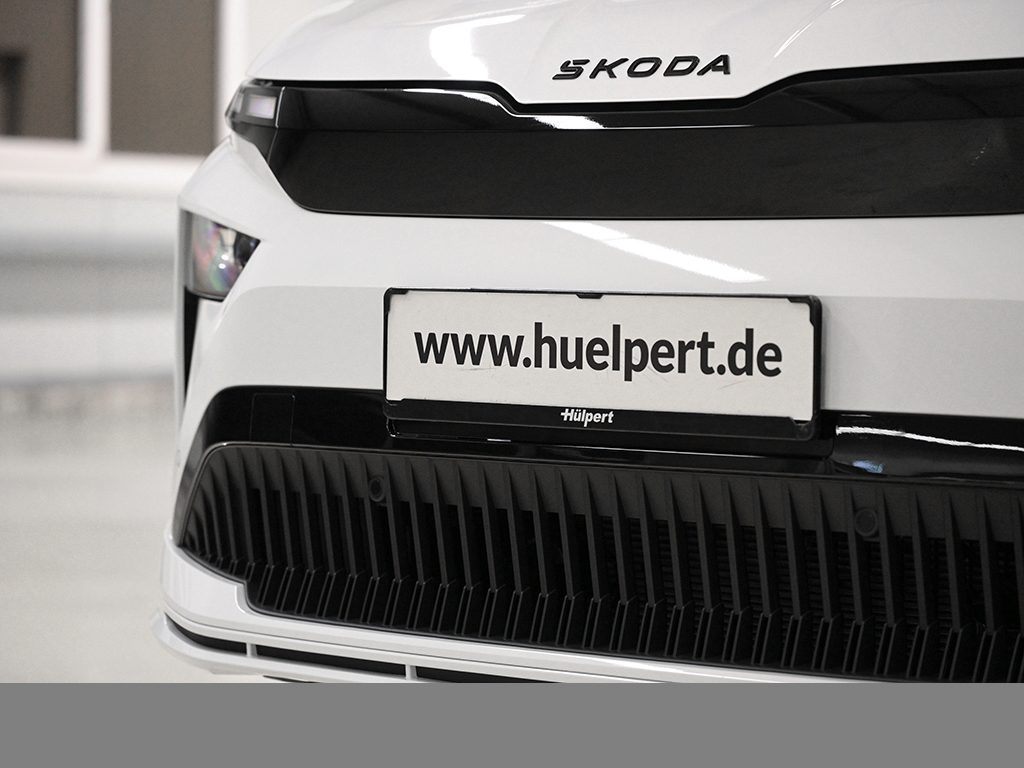 Skoda Enyaq 60 SPORTLINE AHK WÄRMEPUMPE MATRIXLED LM20