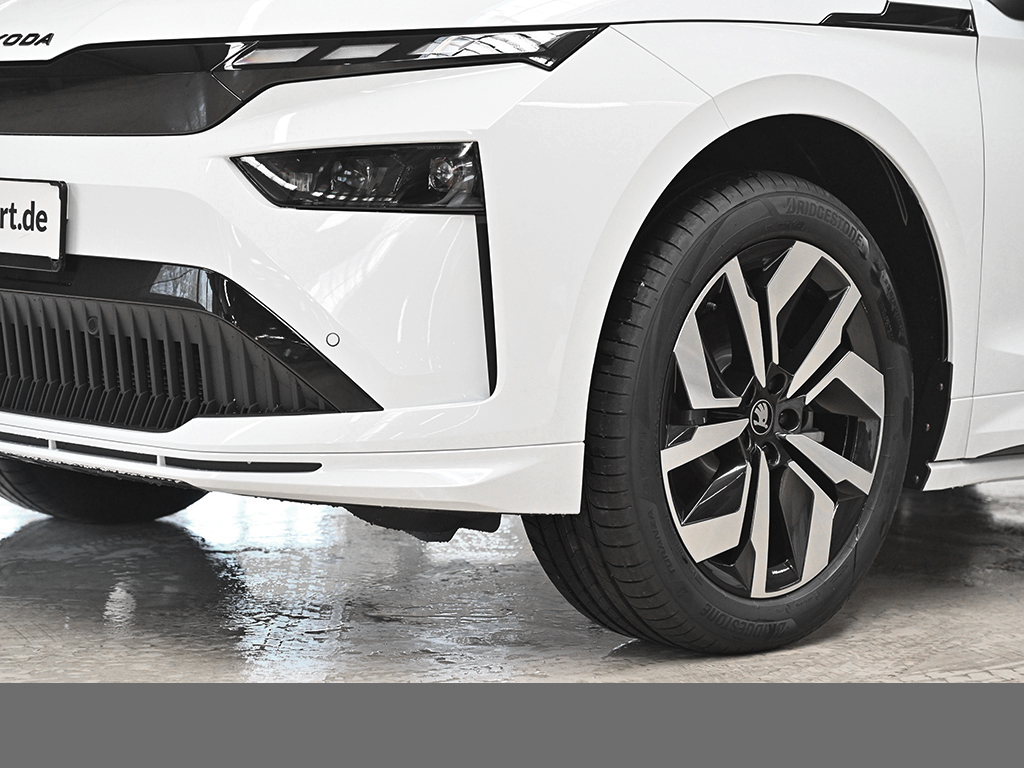 Skoda Enyaq 60 SPORTLINE AHK MATRIXLED eKLAPPE NAVI