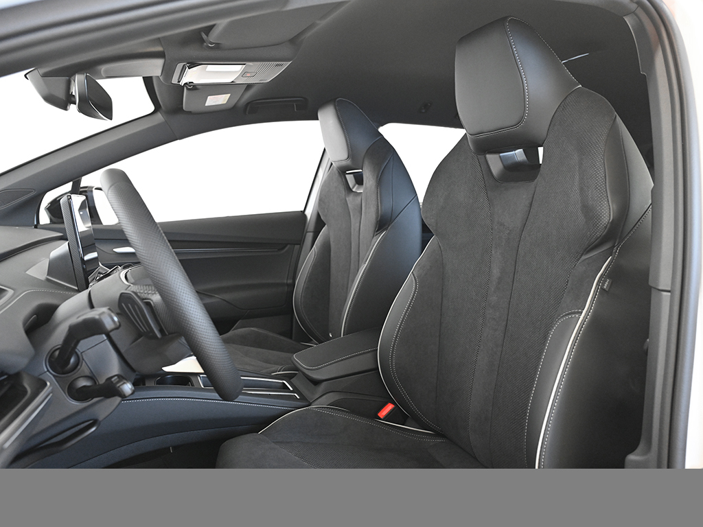 Skoda Enyaq 60 SPORTLINE AHK MATRIXLED eKLAPPE NAVI