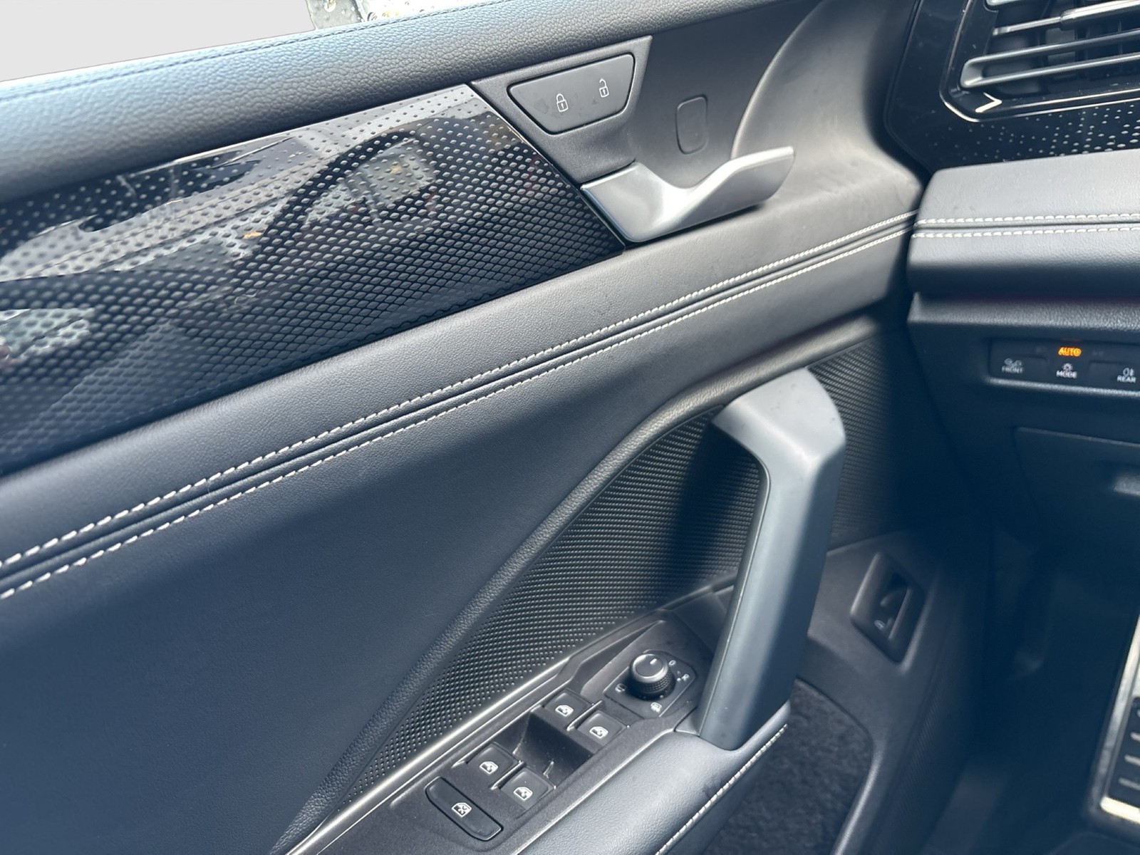 Volkswagen Tiguan 2.0 GOAL 4X4 360CAM ACC EKLAPPE LED+ NAVI