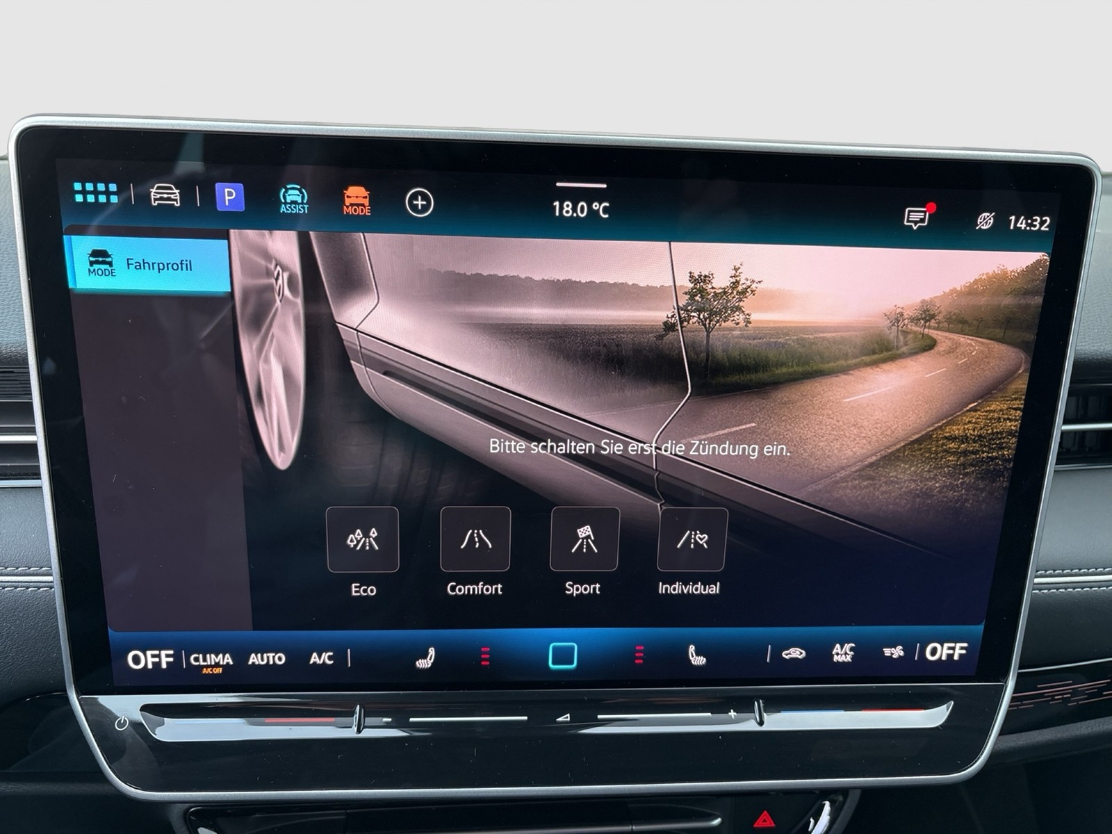 Volkswagen ID.7 Tourer PRO BLACKSTYLE WÄRMEPUMPE AHK 360CAM