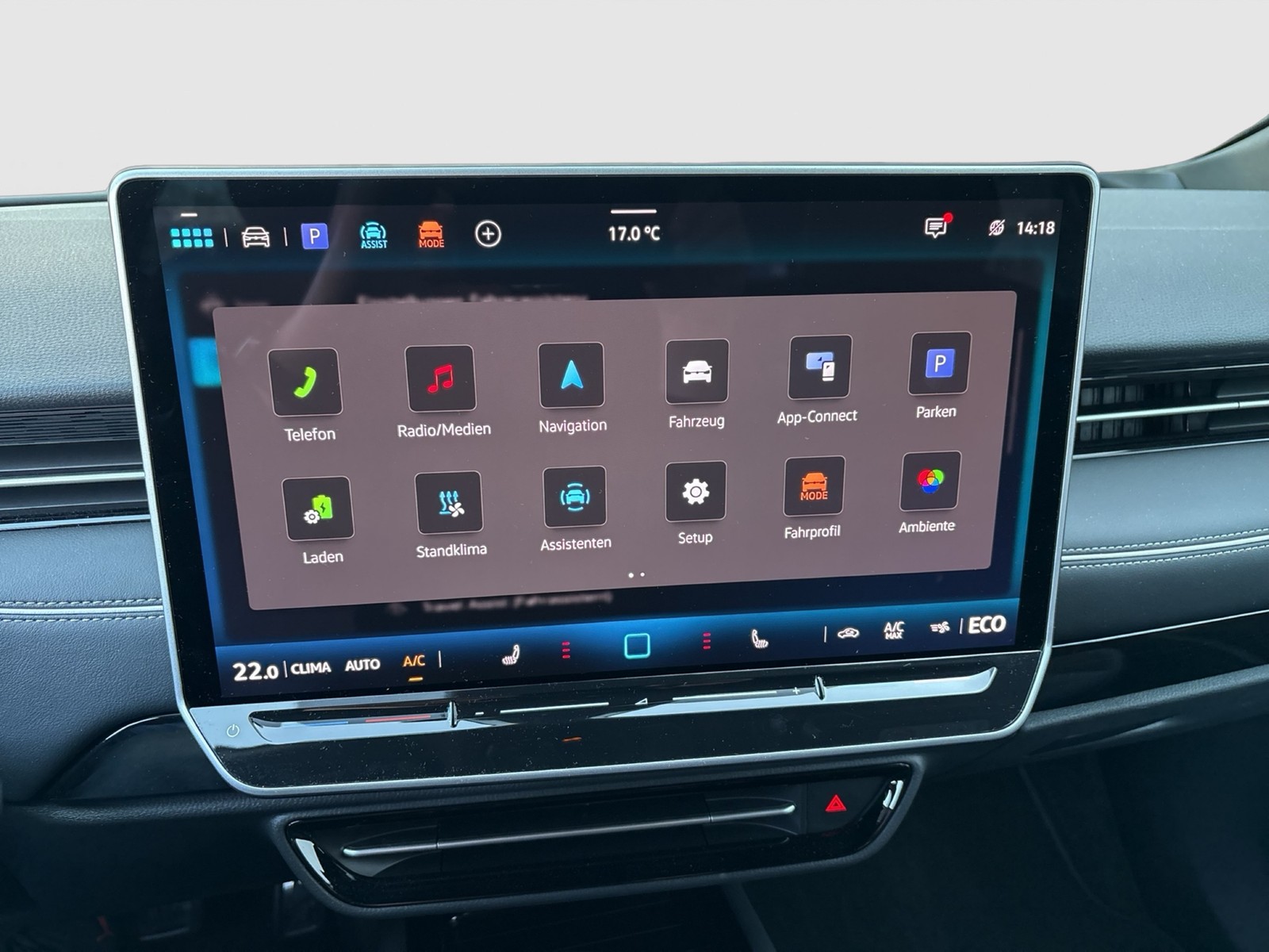 Volkswagen ID.7 Tourer PRO WÄRMEPUMPE AHK 360°CAM ACC LM20