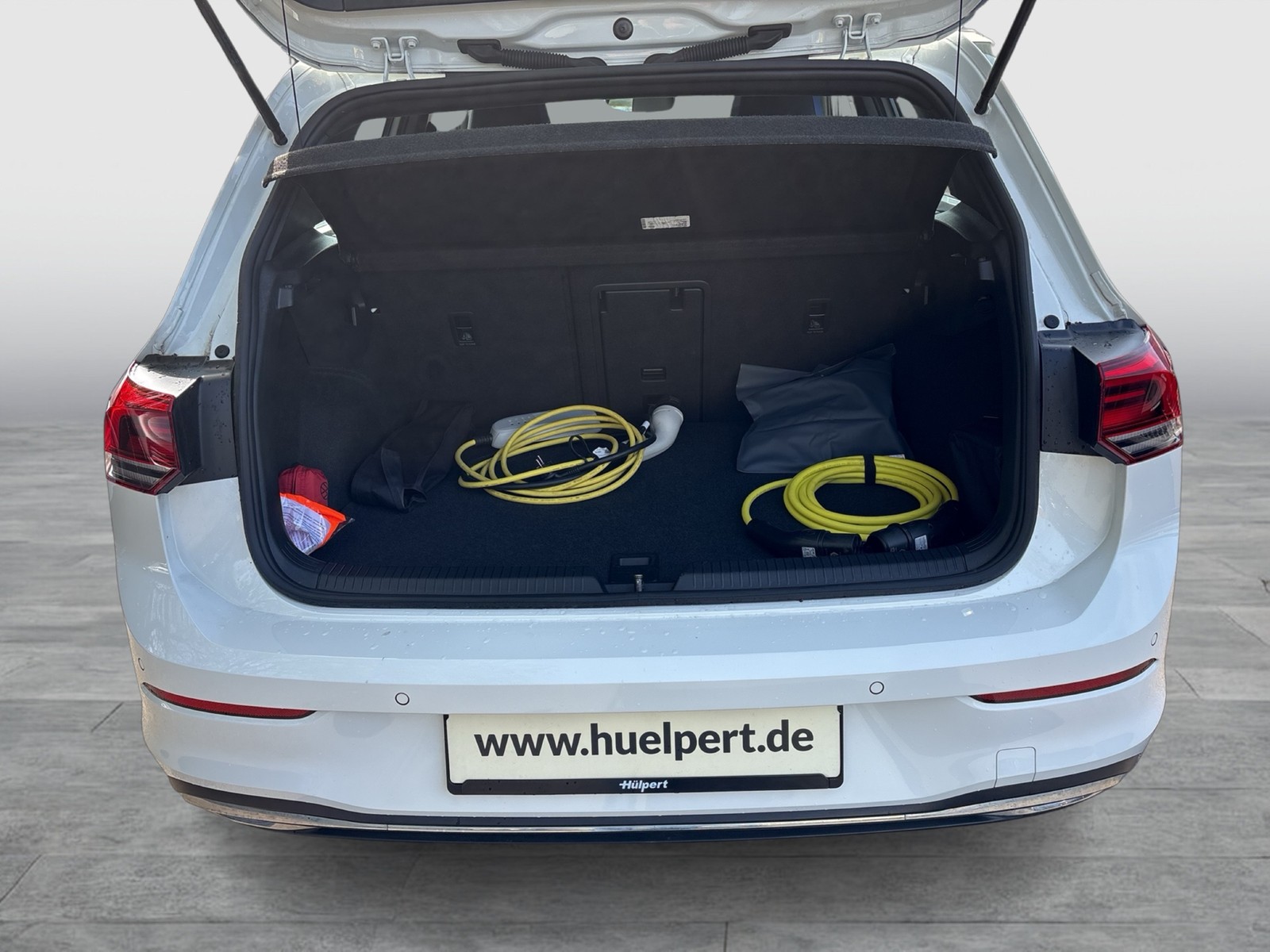 Volkswagen Golf 1.4 HYBRID GTE AHK ACC ALU17 NAVI LED+