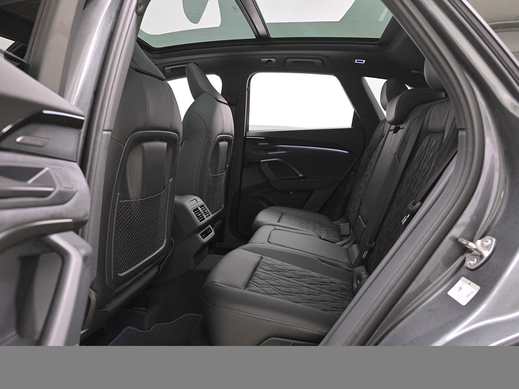 Audi Q5 SUV e-hybrid quattro S tronic S Line AdaptivesLuftfederfahrwerk+AHK+Pano+Sitzbelüftung