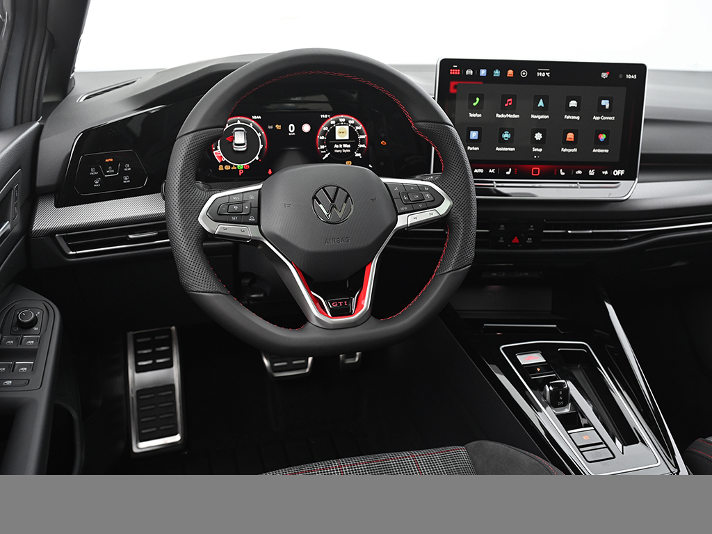 Volkswagen Golf GTI BLACKSTYLE HARMANKARDON PANO