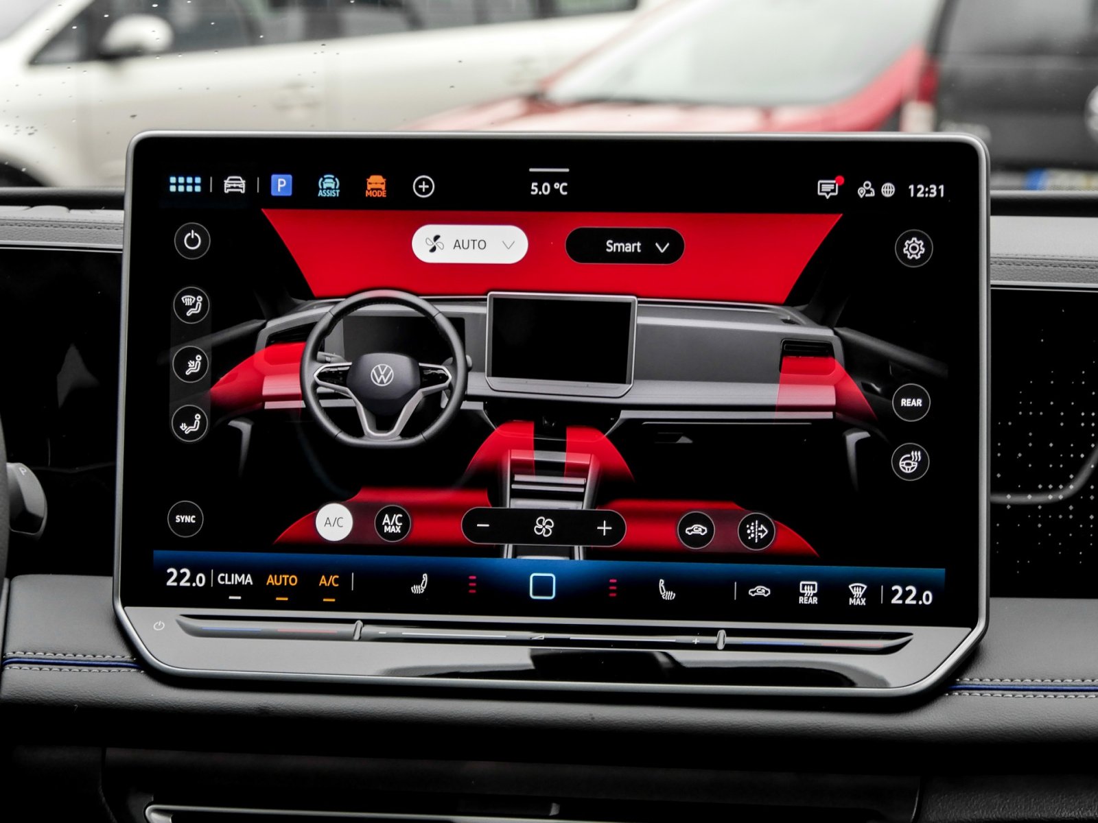 Volkswagen Tiguan 1.5 R-LINE DSG BLACKSTYLE PANO eKLAPPE