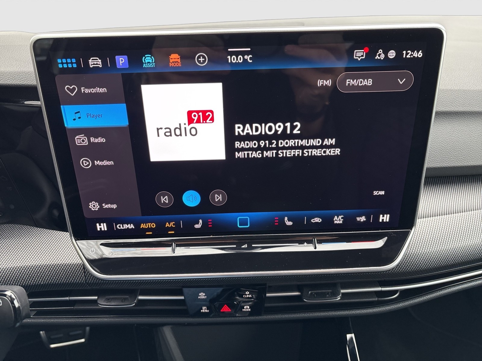 Volkswagen Golf Variant 1.5 R-LINE DSG BLACKSTYLE eKLAPPE