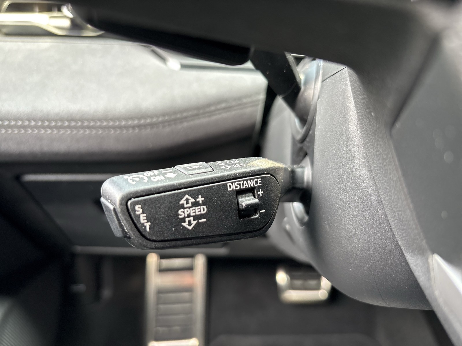 Audi A6 e-tron Avant performance S LINE AHK ACC LM21