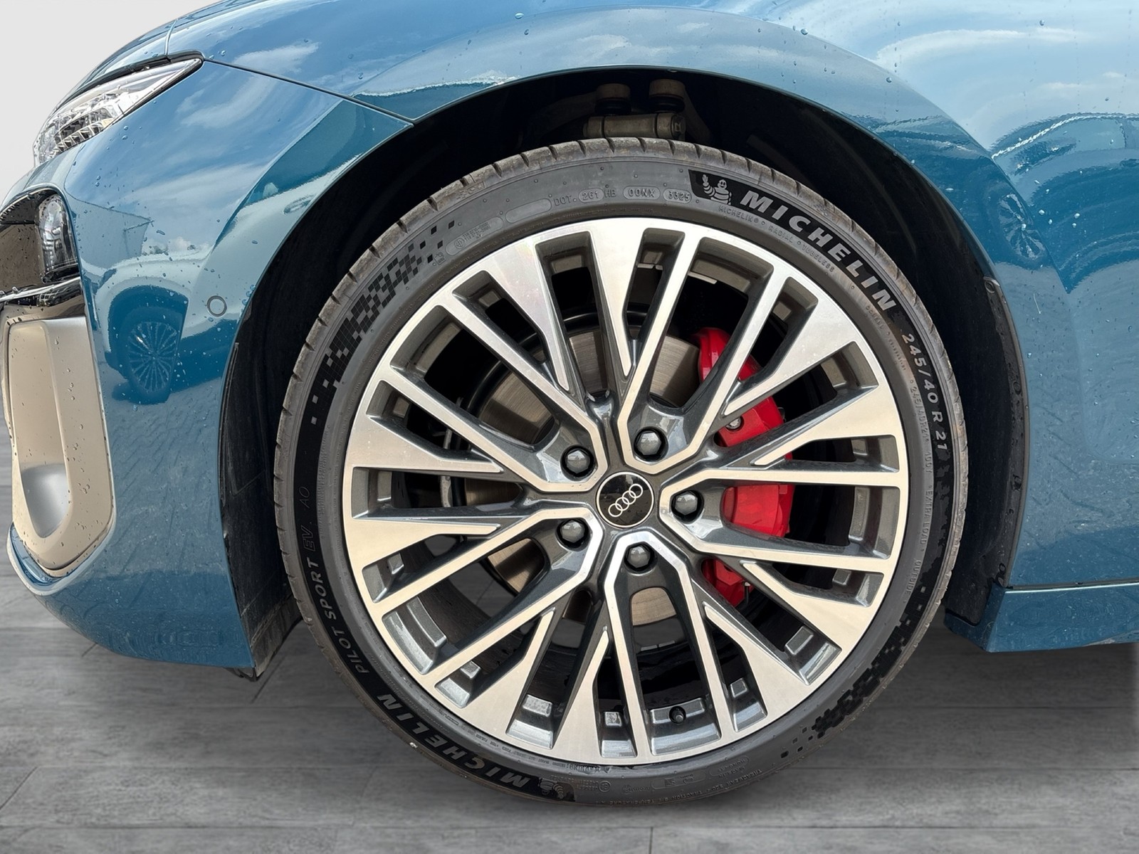 Audi A6 e-tron Avant performance S LINE AHK ACC LM21
