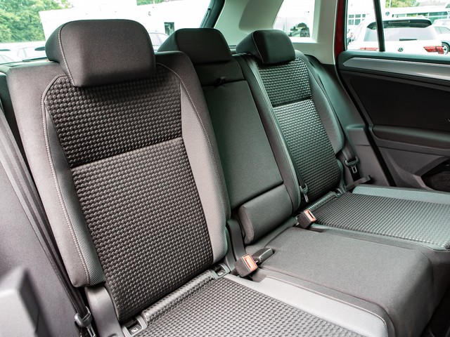 Volkswagen Tiguan 1.5 ACTIVE ACC ALU18 HEADUP eKLAPPE KAMERA
