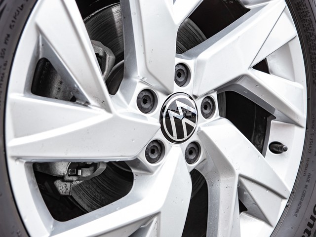 Volkswagen Tiguan 1.5 ACTIVE ACC ALU18 HEADUP eKLAPPE KAMERA