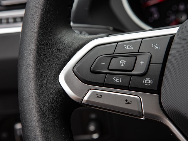 Volkswagen Tiguan 1.5 ACTIVE ACC ALU18 HEADUP eKLAPPE KAMERA