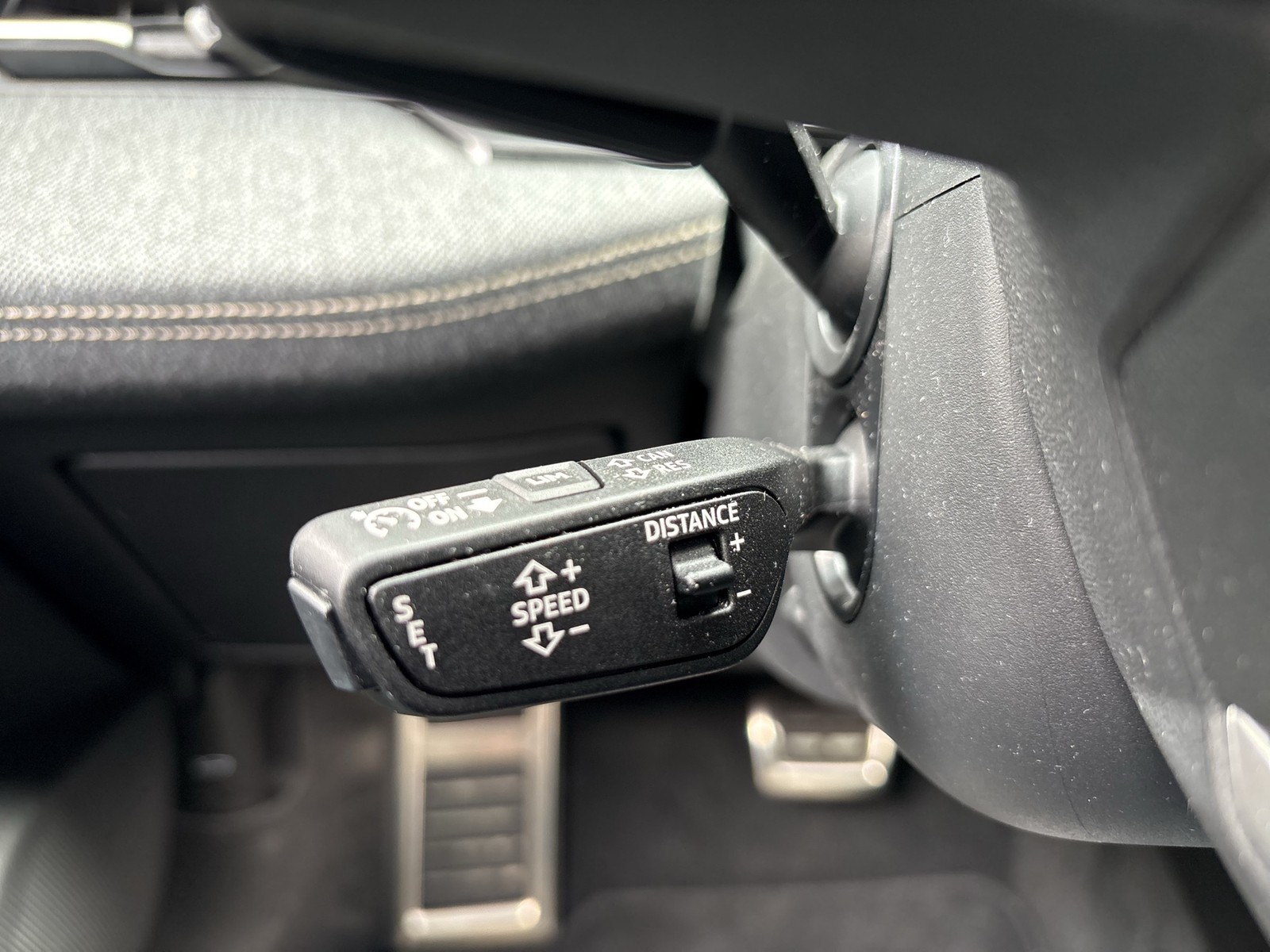 Audi A6 e-tron Avant performance S LINE AHK ACC LM21