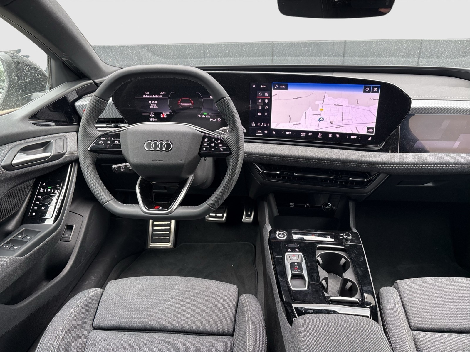 Audi A6 e-tron Avant performance S LINE AHK ACC LM21