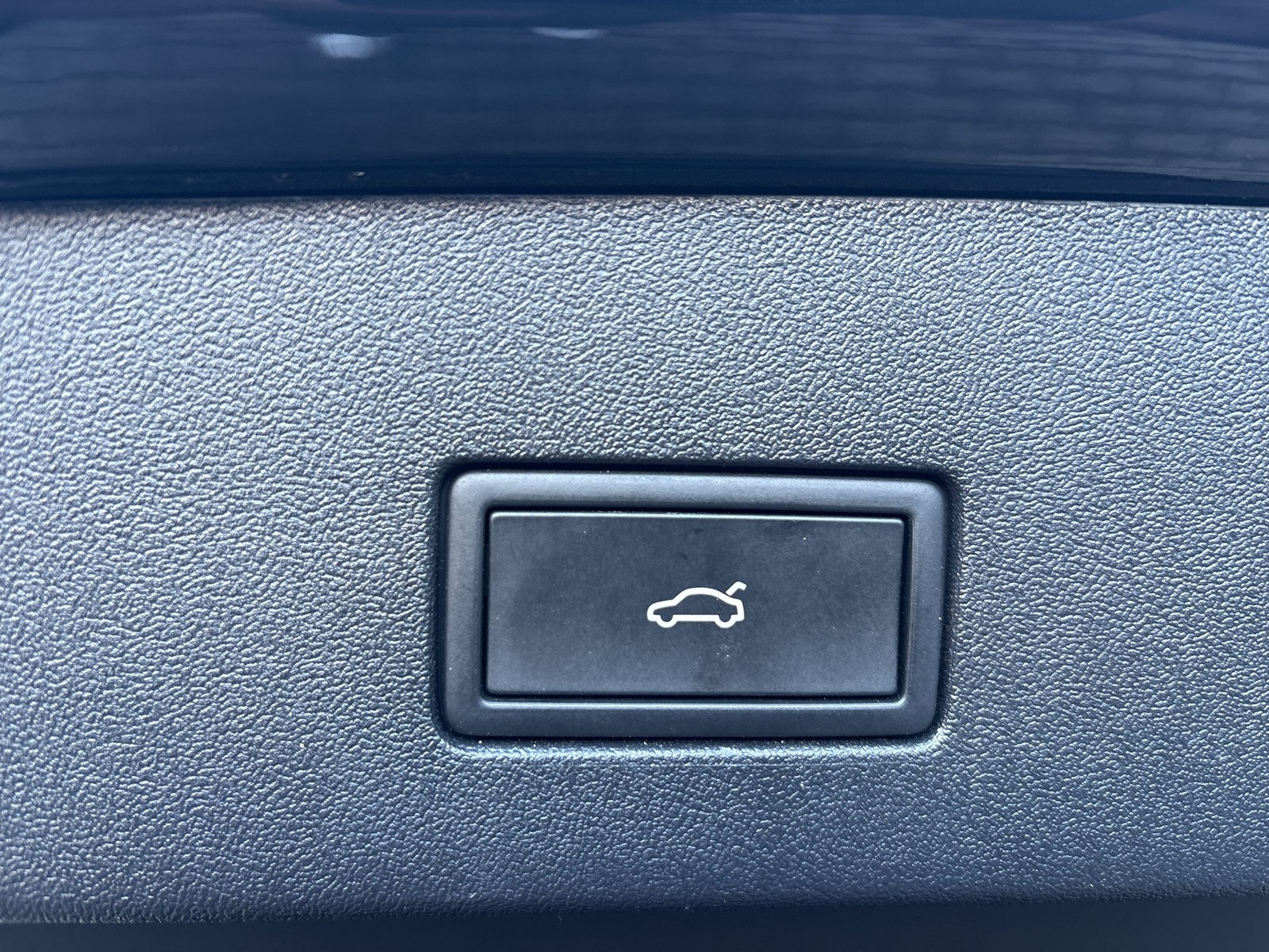 Volkswagen Tayron 1.5 HYBRID ELEGANCE AHK CAM ACC E-KLAPPE